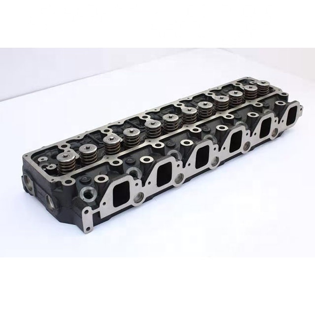 Buy cylinder head TD42 truck engine cylinder head