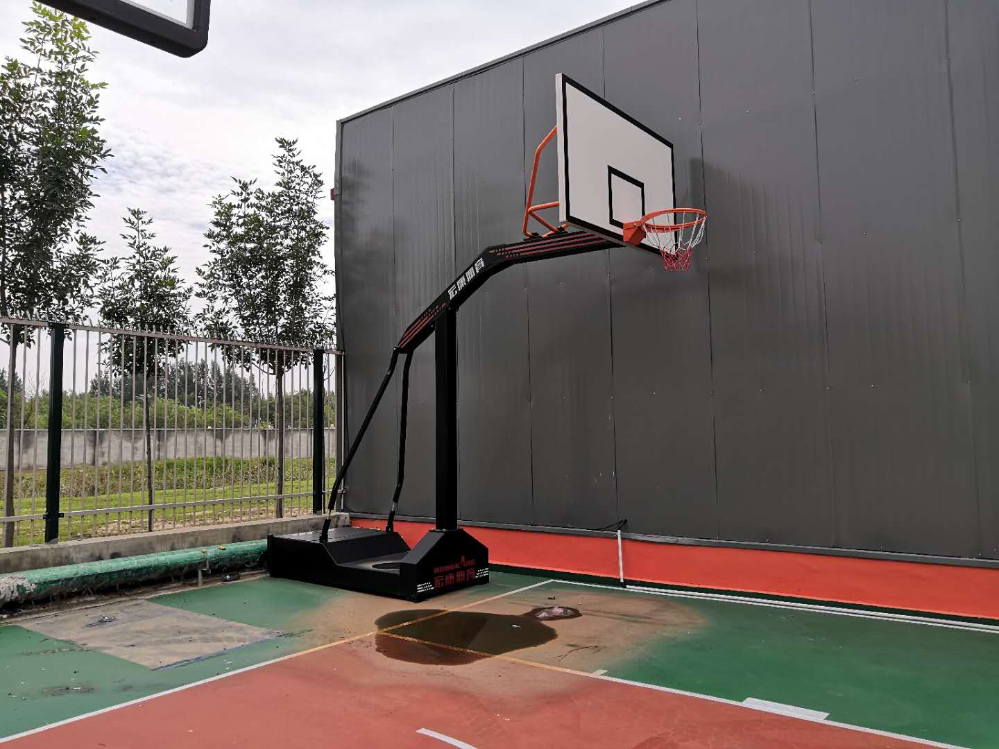 training SMC basketball backboard