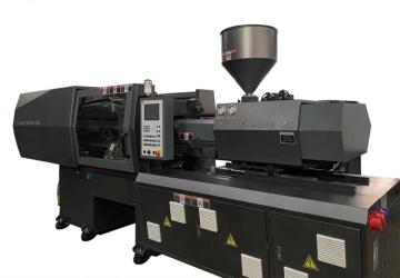 Injection molding machine for pet BOX