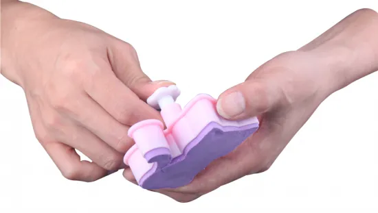 colored Stretch-it Sand Mad Mattr Dough