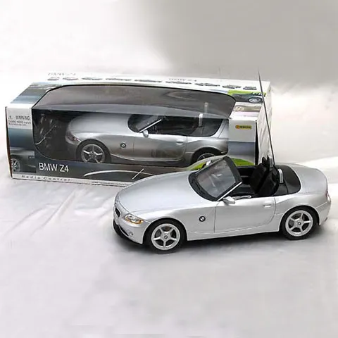 1:11 scale licensed car REC268329