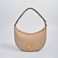 Borsa hobo con tracolla lunga regolabile