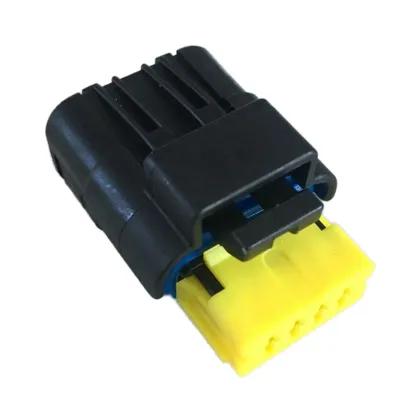 SICMA 1.5 Series 4-Way Female Waterproof Black Auto Connector