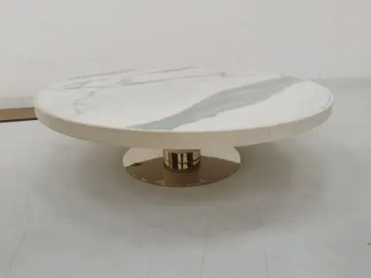 Visionnaire coffee table