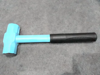 Tools-Sledge hammer with steel pipe handle
