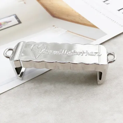 Metal Diagonal Straddle Phone Clip with Chain Shoulder Case Accessory for Women