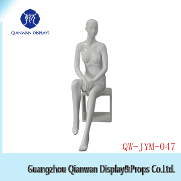 China new innovative product wholesale sex lifelike sitting girl manikin for garment shop from China manufacturer