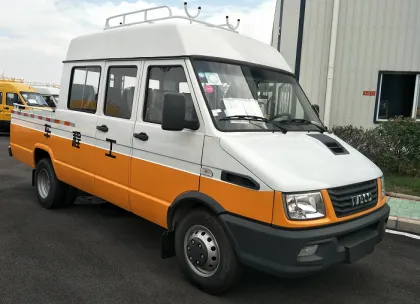 IVECO 9 Seats High Roof Engineering Van
