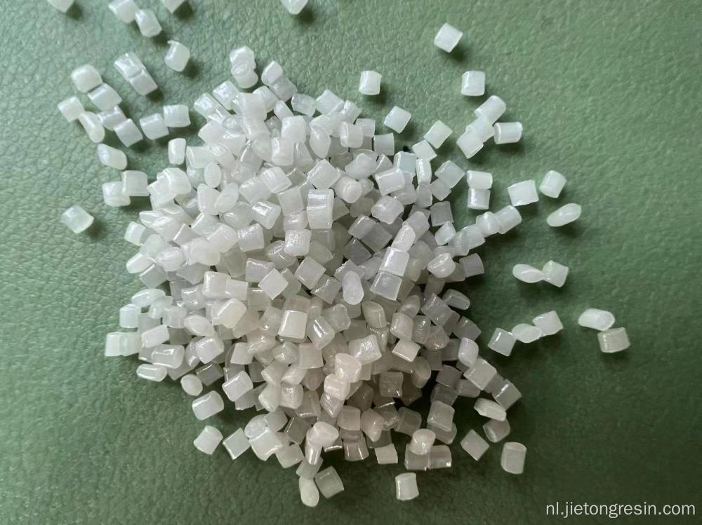 Polyester chips voor huisdierengraden