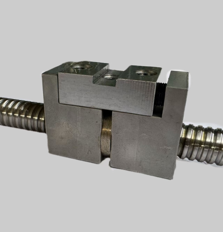 Special-shaped nut ball screw