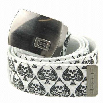 Skull-printed belt with stainless steel buckle