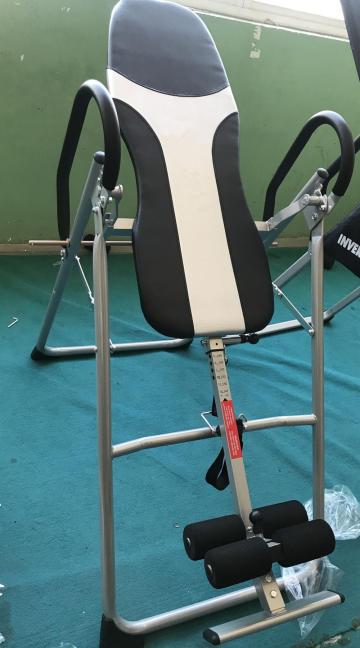Indoor fitness therapy inversion table gravity chair