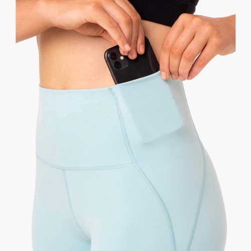 pantalones cortos para correr con bolsillo para el teléfono