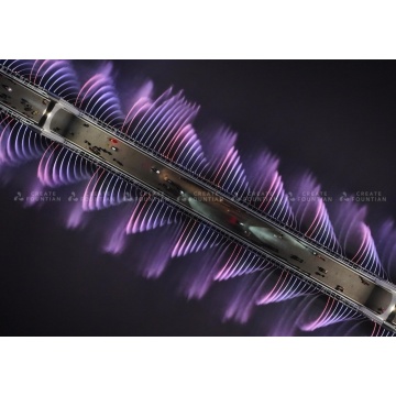 สะพานน้ำตกน้ำพุบนทะเลสาบ