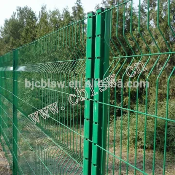 Coated border green garden wire mesh fence                        
                                                Quality Choice