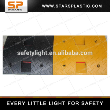 Yellow & Black Color 100% Recycled Rubber Road Safety Speed Hump SB-A74-015