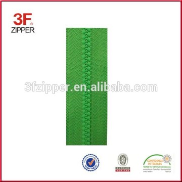 Hot Sale Plastic Zipper Roll for Garment