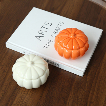 Pumpkin Aromatherapy Soy Wax Candle Jar with Lid