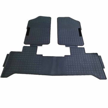 Factory Supply Anti-slip Full Set Car Floor Mats For Isuzu D-MAX 2012-2021