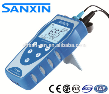 Portable pH meter for aquarium use