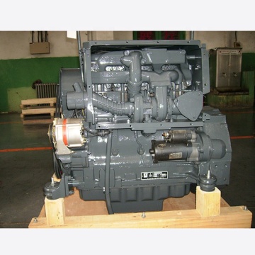 DEUTZ F4L913 4 Cylinder Air Cooled 4 Stroke Diesel Engine