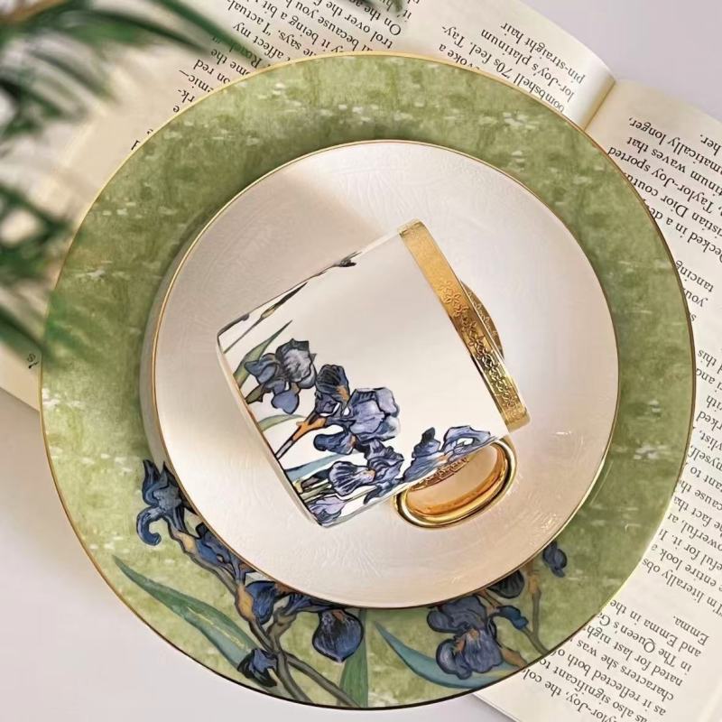 Iris Blossom High-End Porcelain Dinnerware