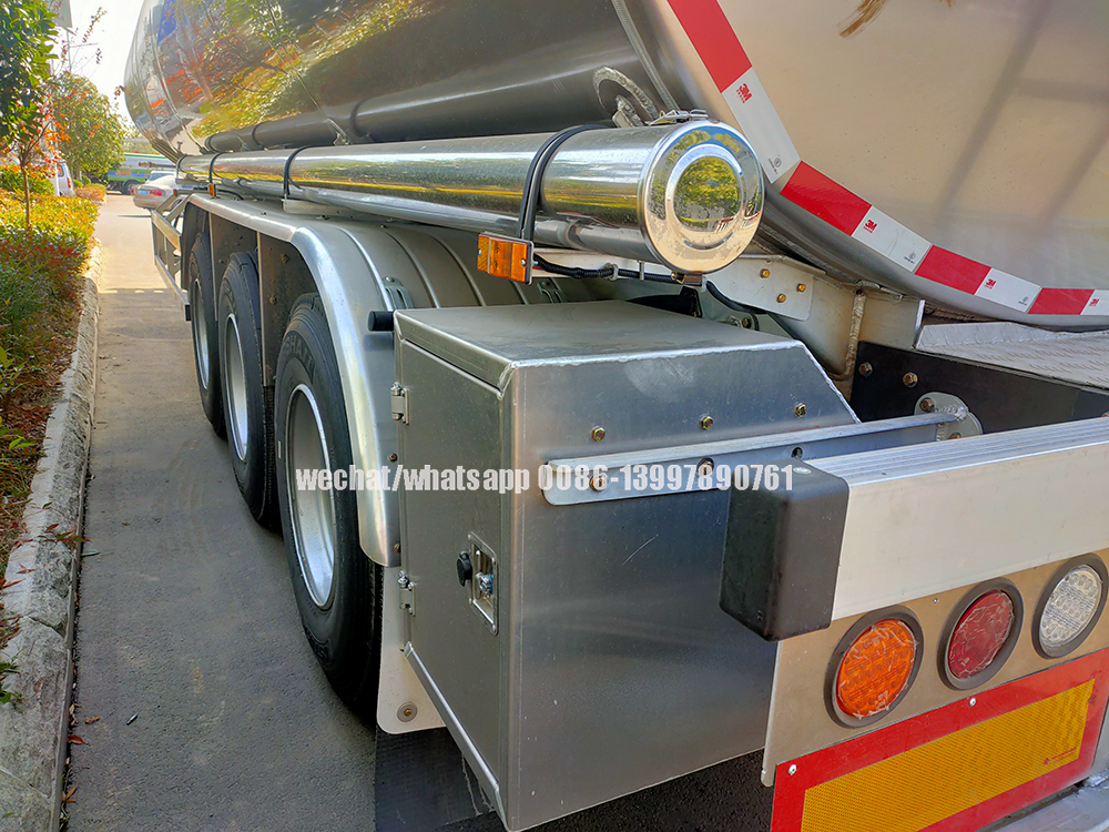 Stainless Steel Semi Trailers Jpg