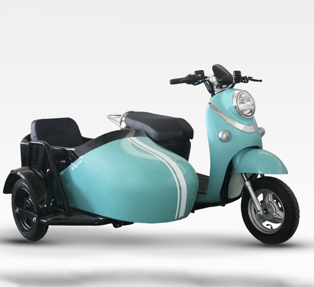 Double seater tricycle motorcycle