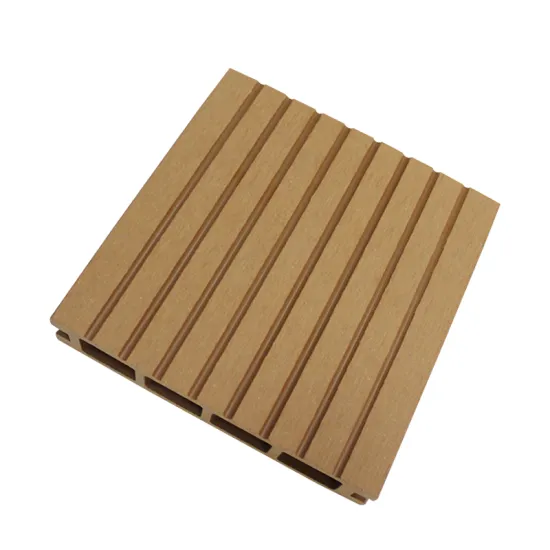 High Quantity WPC Terrace Flooring: Capped Waterproof 3D Embossed Decking