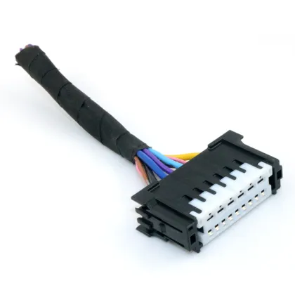 12V Magnetic Electrical Fuse 15 Pin LED Strip Light Power Connectors - TE Connectivity AMP