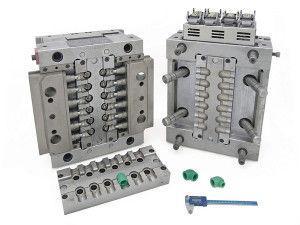 Cold Runner Medical Injection Moulding Multi Cavity plastic