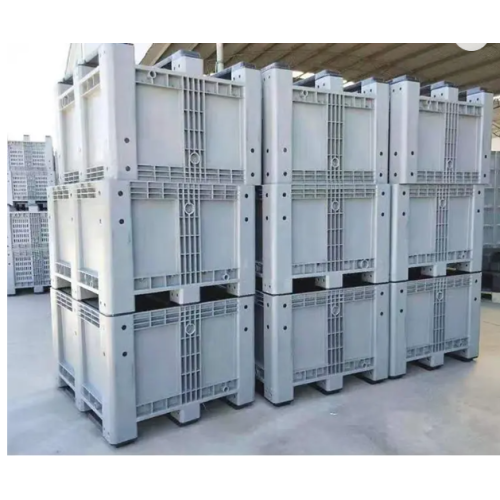 Large Plastic Pallet Box Container with Lid