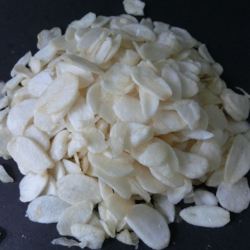 2020 Fresh raw material  VF garlic flakes