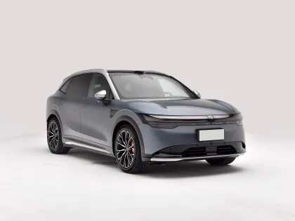 Zeekr 7x 2024 Electric SUV: High Speed 4WD New Energy Vehicle