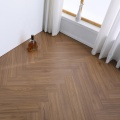 Wood-grained Luxurious Engineered Wood Flooring Oak