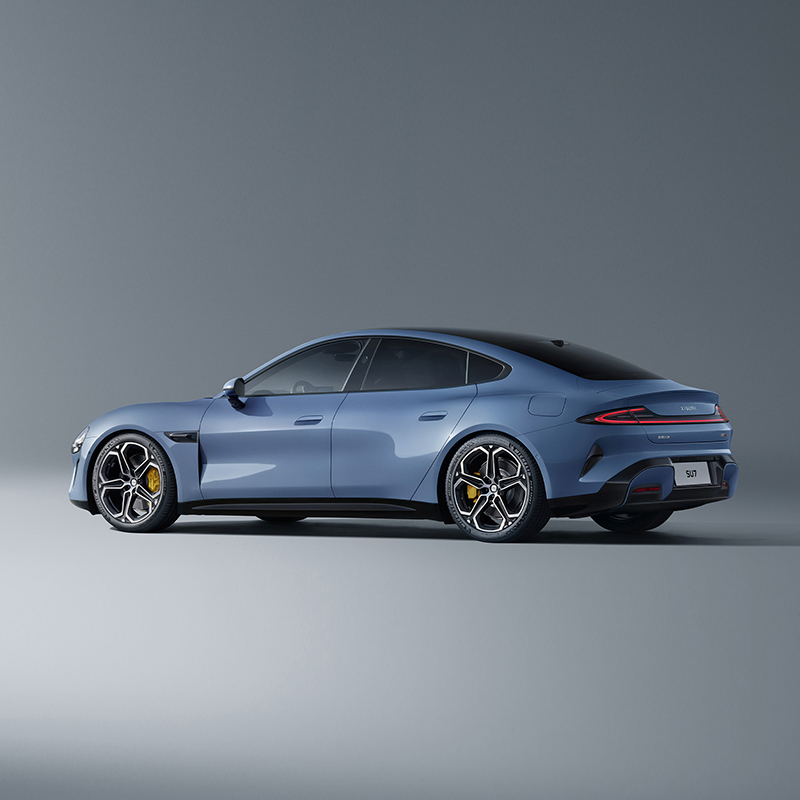 Luxury electric vehicle XIAOMI su7