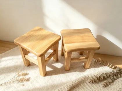 Small solid wood stool, bamboo bench, square stool