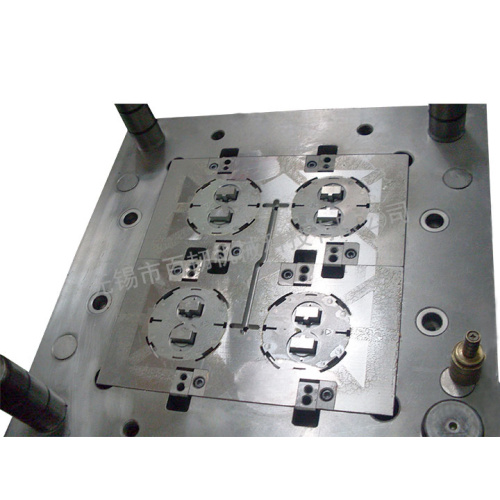 Fabricação de moldes de precisão personalizados para diversas indústrias