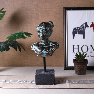 Affordable Custom Garden Figurines and Statues: Aesthetic Home Decor with Ceramic Art Pieces and Antique Garnitures