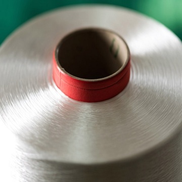 Raw white polyamide 6 yarn for twine applications