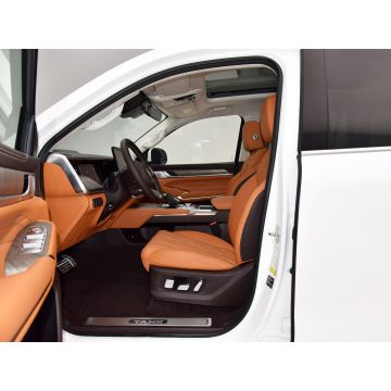 Tank500 2025 Hi4-Z Luxury High Performance SUV