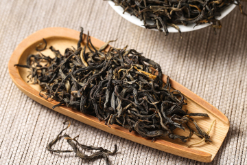 Ancient Tree Roasted Red Tea