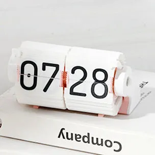 Table Flip Clock Desk Page Turning Desk Clock