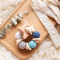 DIY ลูกปัดไม้ธรรมชาติถักสร้อยข้อมือเคี้ยวของเล่น