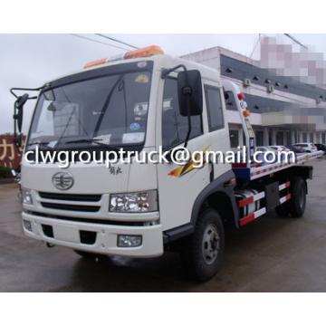 JIEFANG FAW Camion de dépanneuse de route deux-en-un plat