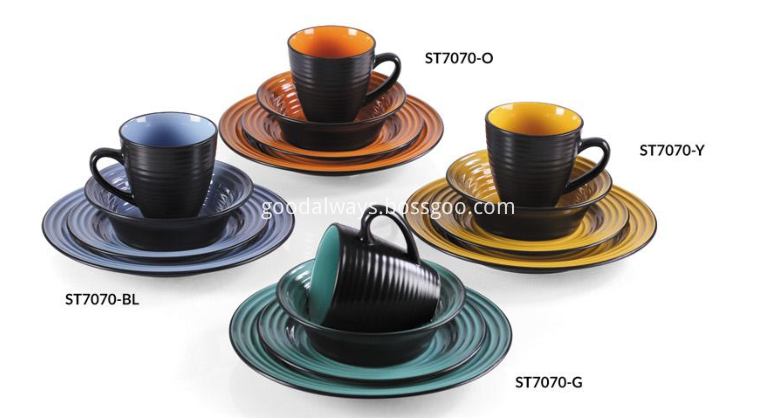 Dinnerware Set Dinnerware Set