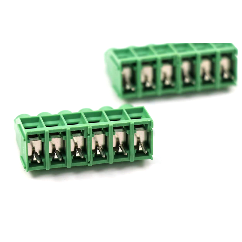 screw terminal block green