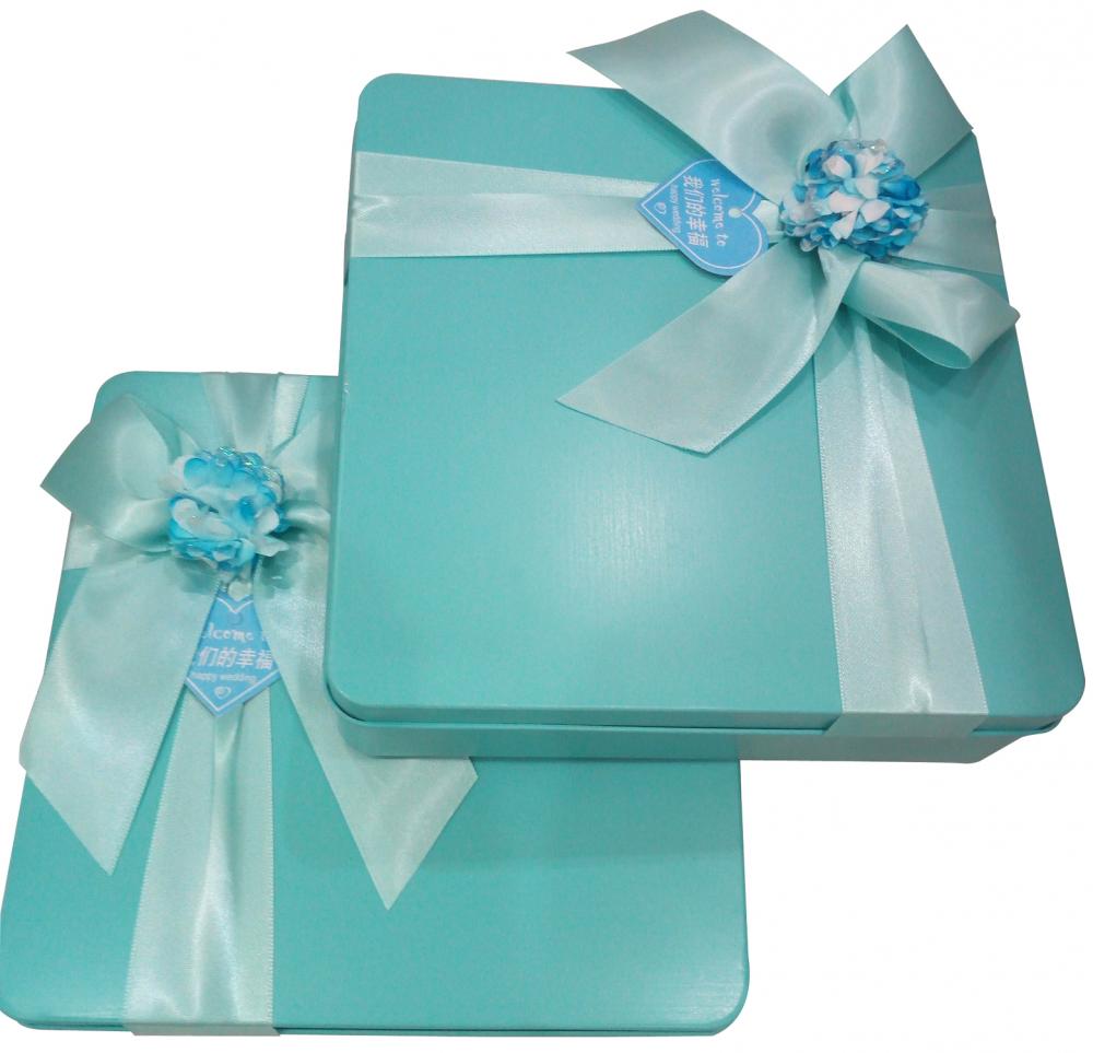 Blue Colour Biscuit Tin Box With Flower Decoration