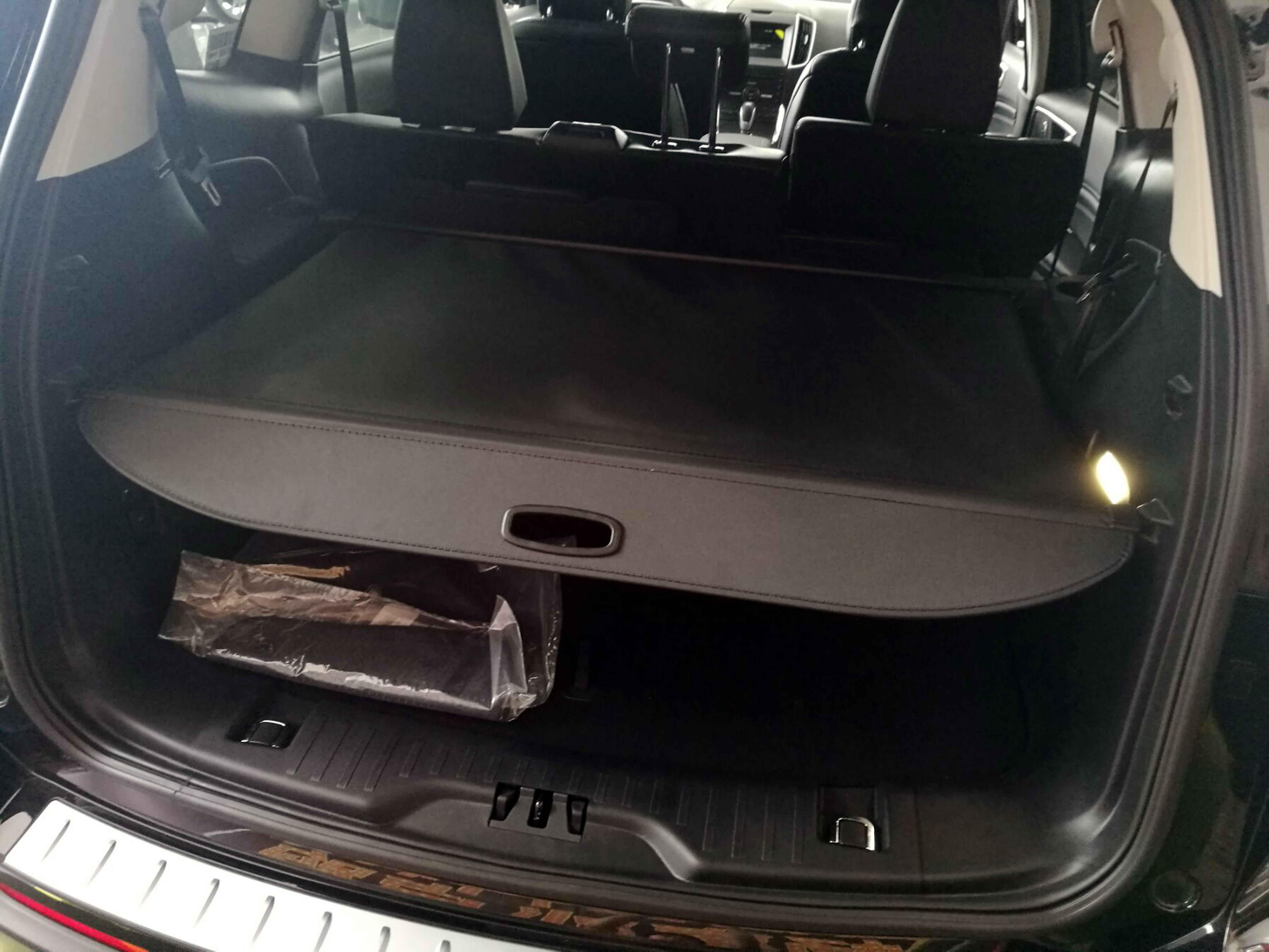 Automotive Accessories Trunk Cargo Cover 