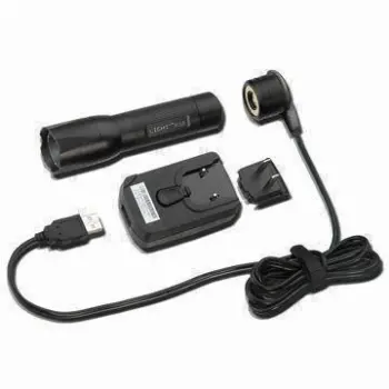 Magnetic Rechargeable High Power LED Flashlight with 3 x AAA NiMH Batteries